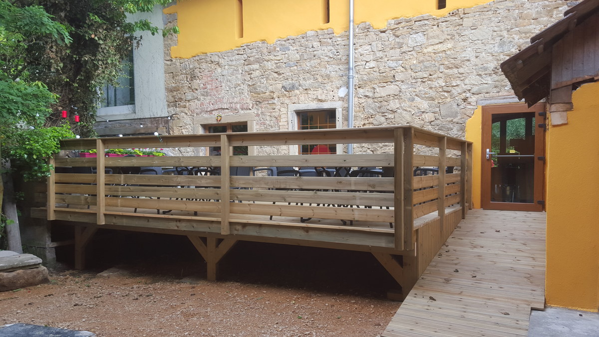 Réalisation d&#8217;une terrasse en bois à Altkirch Mulhouse